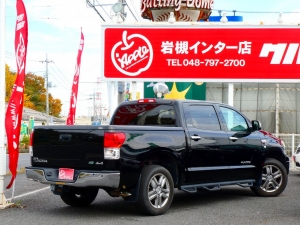 タンドラ新車並行　サンルーフ　レッドロックレザー