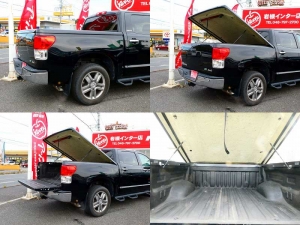 タンドラ新車並行　サンルーフ　レッドロックレザー