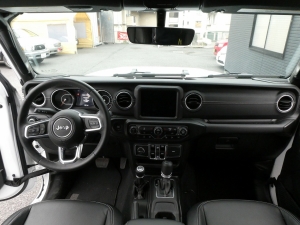 ＪＥＥＰラングラーＪＥＥＰ　Ｗｒａｎｇｌｅｒ　Ｕｎｌｉｍｉｔｅｄ　Ｓａｈａｒａ