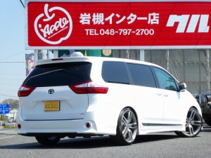 シエナ新車並行　サンルーフ