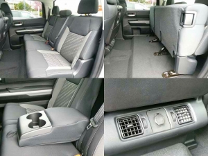 タンドラ新車　２０２０　タンドラ　４WD　　クルーマックス　ＳＲ５　