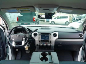 タンドラ新車　２０２０　タンドラ　４WD　　クルーマックス　ＳＲ５　