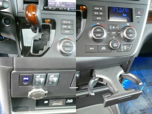 シエナ新車並行　サンルーフ　地デジナビ