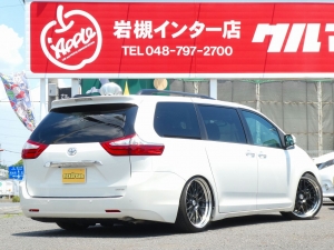 シエナ新車並行　サンルーフ　地デジナビ