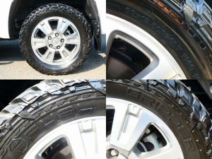 タンドラ新車並行　１オーナー　