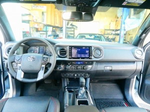 タコマ新車　ＴＲＤＰＲＯ　