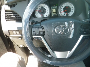 シエナ新車シエナSE　プリファードPKG