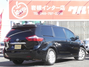 シエナ新車並行シエナ　リミテッド