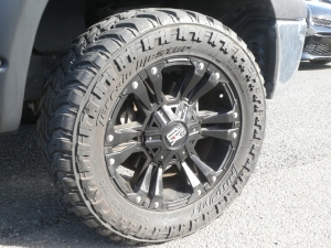 タンドラ新車並行タンドラ　4ＷＤ　クルーマックス　Ｖ８