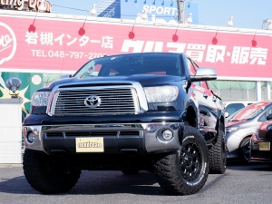 タンドラ新車並行　タンドラ　６インチＵＰ　２０インチＡＷ