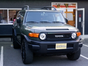 ＦＪクルーザー新車並行2011年モデル　1オーナー　FJクルーザー　限定車トレイルチームスペシャルエディション　アーミーグリーン