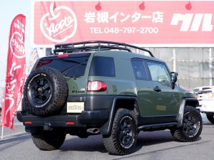ＦＪクルーザー新車並行2011年モデル　1オーナー　FJクルーザー　限定車トレイルチームスペシャルエディション　アーミーグリーン