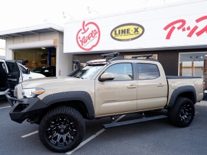 タコマタコマ　４ＷＤ　ダブルキャブ　ＴＲＤオフロード