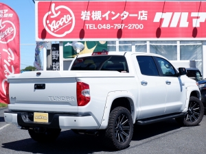 タンドラ2021年　新車　クルーマックス　プラチナム