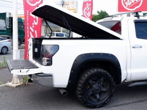 タンドラ新車並行　タンドラ　クルーマックス　リフトアップ　customコンプリート