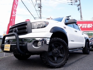 タンドラ新車並行　タンドラ　クルーマックス　リフトアップ　customコンプリート