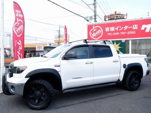 タンドラ新車並行　タンドラ　クルーマックス　リフトアップ　customコンプリート
