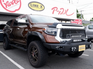 タンドラ新車並行　タンドラ　4ＷＤ　クルーマックス　1794ＥＤ　Ｖ８