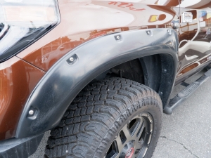 タンドラ新車並行　タンドラ　4ＷＤ　クルーマックス　1794ＥＤ　Ｖ８