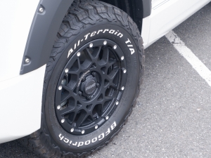 買取・下取り直販車デリカ　Ｄ：５　４ＷＤ　Ｐ