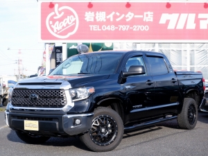 タンドラ新車並行　タンドラ　4ＷＤ　クルーマックス　SR5