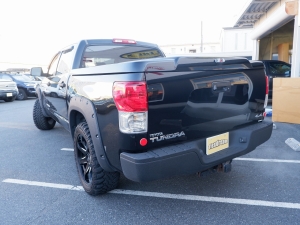 タンドラ新車並行タンドラ　4ＷＤクルーマックス　Ｖ８