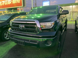 タンドラ新車並行