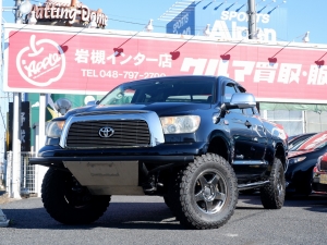 タンドラタンドラ４ＷＤ  ダブルキャブ　Ｖ８