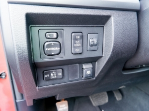 タンドラ新車並行