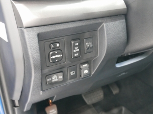 タンドラTSS付　2018タンドラ　4WDクルーマックス