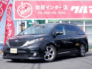 シエナ新車並行　ローダウン　低走行車両！