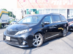 シエナ新車並行　ローダウン　低走行車両！