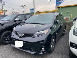 シエナシエナ　4ＷＤ　ＳＥプリファードＰＫＧ