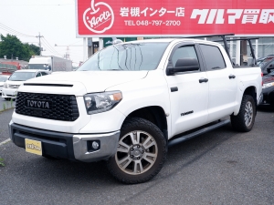 タンドラＳＲ５　クルーマックス　Ｖ８