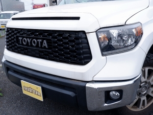 タンドラＳＲ５　クルーマックス　Ｖ８