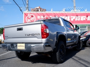 タンドラタンドラ　4ＷＤ　クルーマックス　SR5