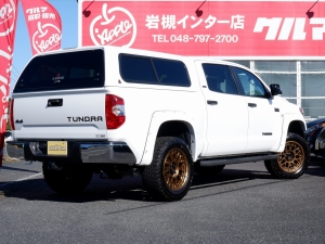 タンドラ新車並行2020年モデル　1オーナー　アメリカモデル　タンドラ　４WDクルーマックス　SR5　ブラックエンブレムＰＫＧ