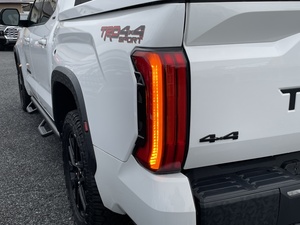 タンドラ新車　タンドラ　４WDクルーマックスSR5 TRDSPORTS
