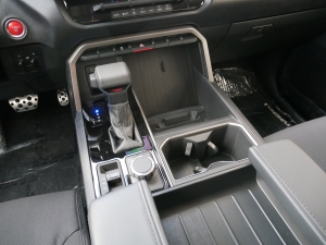 タンドラ新車　タンドラ　4WD　クルーマックス　SR5　TRDスポーツPKG
