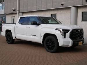 タンドラ新車　タンドラ　4WD　クルーマックス　SR5　TRDスポーツPKG