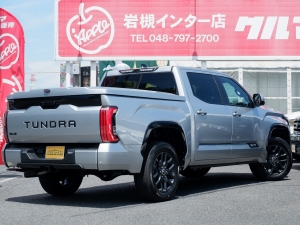 タンドラ新車　タンドラ　４WDクルーマックス　プラチナム