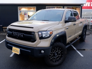 タンドラ 新車並行２０１７年アメリカモデル 　タンドラ　クルーマックス 　SR-5　 パートタイム４ＷＤ　