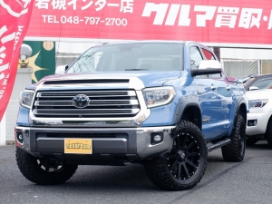 タンドラ新車並行　リフトアップ　アメリカモデル