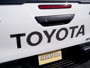 ハイラックスハイラックス　GRスポーツ　TRDキャノピー　ワンオーナー　