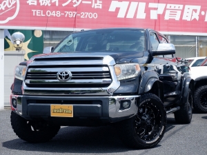 タンドラ４WD　リフトアップ