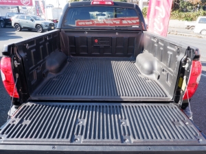 タンドラ４WD　リフトアップ