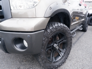 タンドラ新車並行　サンルーフ　ベンチシート