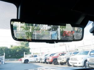 タンドラ新型タンドラ プラチナム サンルーフ