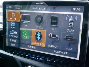 ハイラックスTRDキャノピー LINE-X