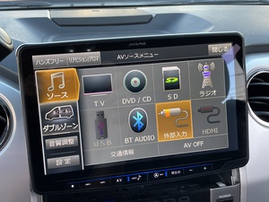 タンドラ新車並行　リフトアップ　グリルガード